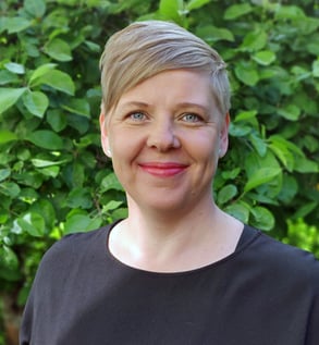 Taina_Martikainen_Novetos_markkinointiviestinnan_asiantuntija