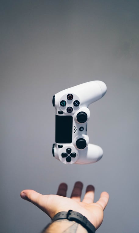 nikita-kachanovsky-FJFPuE1MAOM-unsplash